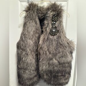 Women’s Grey and Black Faux Fur Vest Size 2x